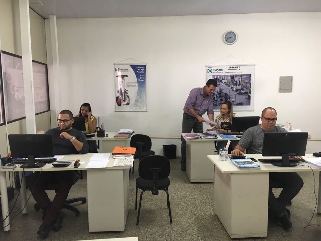 Precisando de Válvulas e Acessórios?